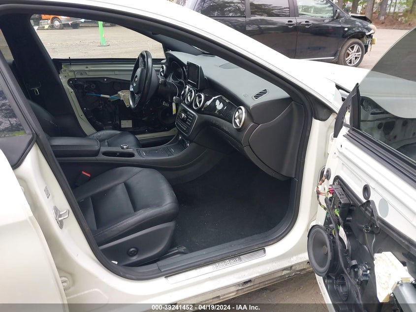 2014 Mercedes-Benz Cla 250 4Matic VIN: WDDSJ4GB1EN133693 Lot: 39241452