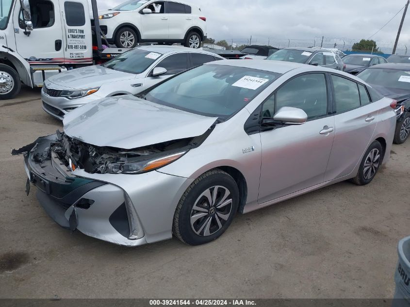 2017 Toyota Prius Prime Plus VIN: JTDKARFP6H3001792 Lot: 40834782