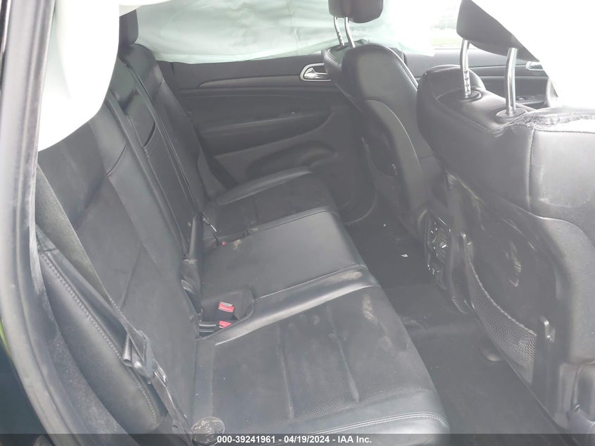 VIN 1C4RJFAG8JC105954 2018 JEEP GRAND CHEROKEE LAREDO