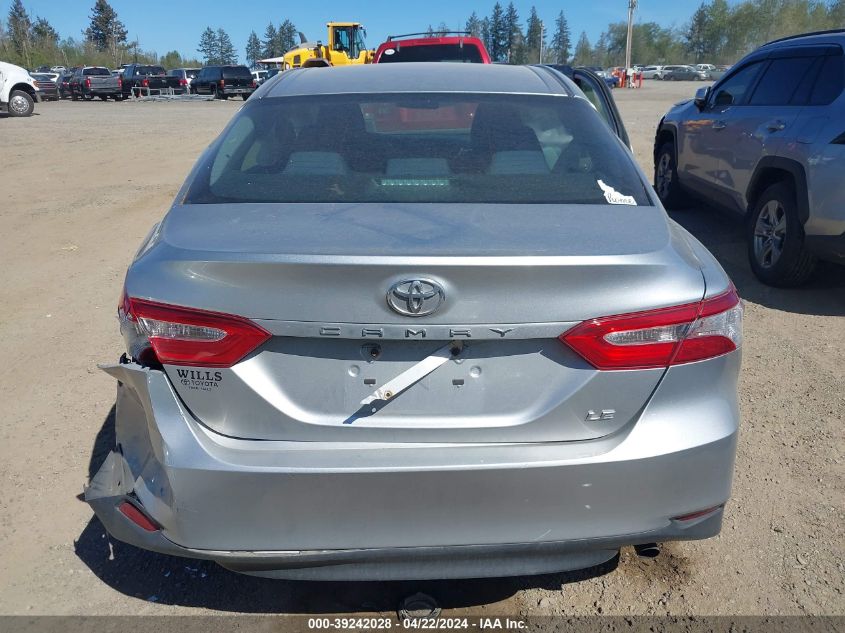 2018 Toyota Camry Le VIN: 4T1B11HK9JU010792 Lot: 39242028