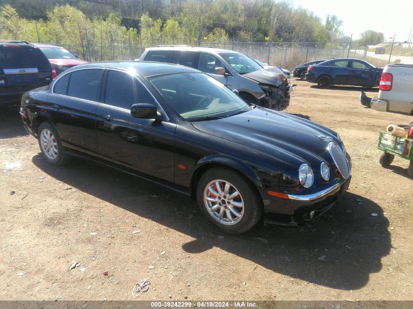 2002 Jaguar S-Type 4.0L V8 VIN: SAJDA01PX2GM29040 Lot: 39242299