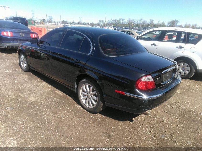 2002 Jaguar S-Type 4.0L V8 VIN: SAJDA01PX2GM29040 Lot: 39242299