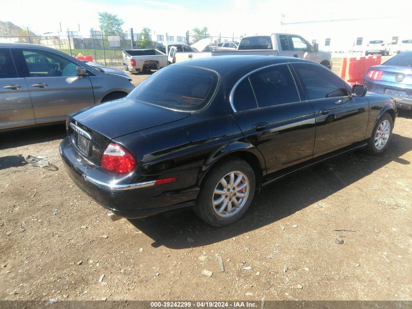 2002 Jaguar S-Type 4.0L V8 VIN: SAJDA01PX2GM29040 Lot: 39242299