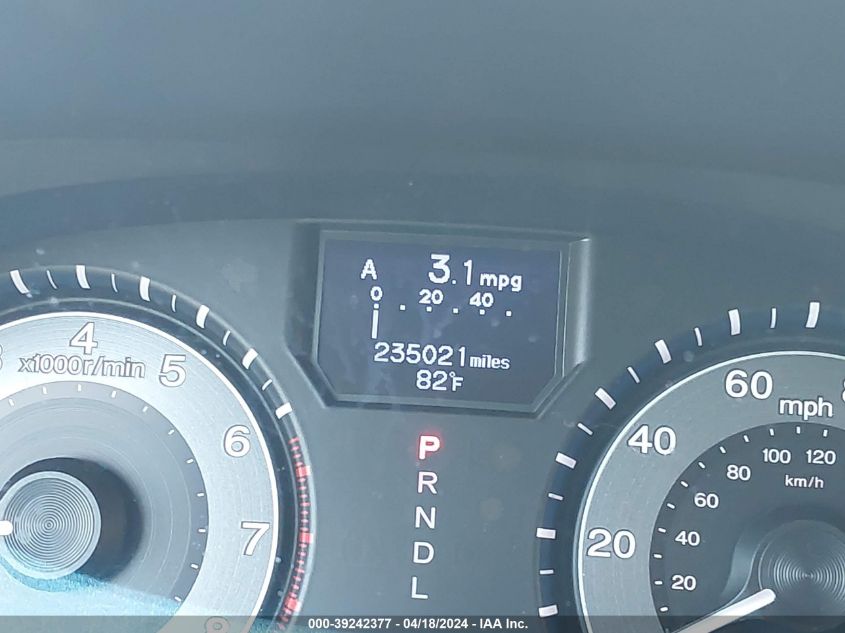 2013 Honda Odyssey Touring/Touring Elite VIN: 5FNRL5H98DB057049 Lot: 39242377