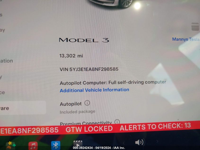 2022 Tesla Model 3 Rear-Wheel Drive VIN: 5YJ3E1EA8NF298585 Lot: 39242434