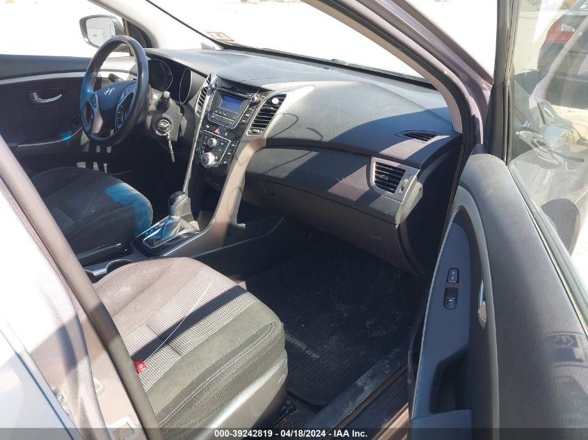 2013 Hyundai Elantra Gt VIN: KMHD35LE5DU055647 Lot: 39242819