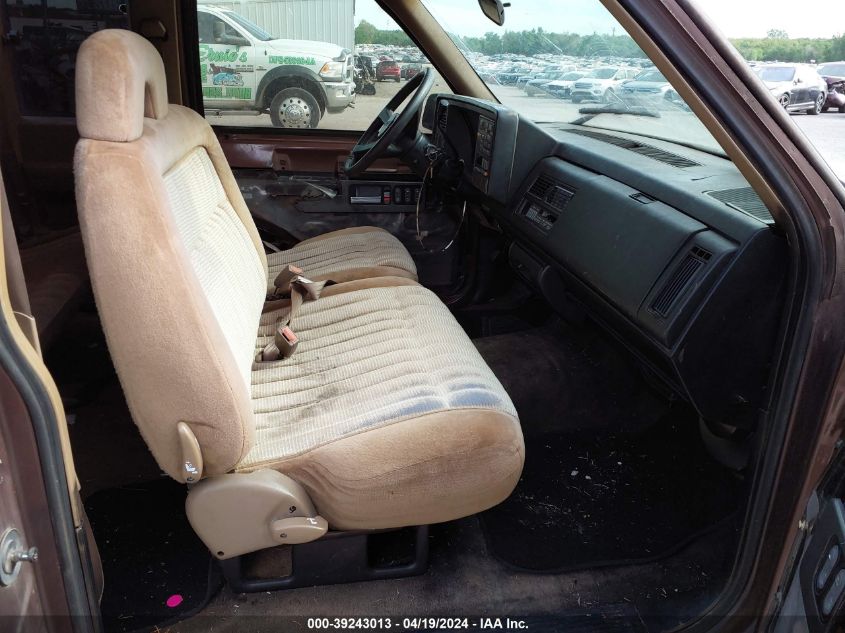 1994 Chevrolet Gmt-400 C1500 VIN: 1GCEC19K2RE248693 Lot: 39243013