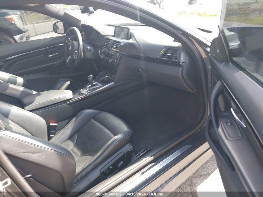 2015 BMW M4 VIN: WBS3R9C57FK330738 Lot: 39243187