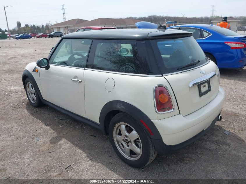 2008 Mini Cooper VIN: WMWMF33598TT65101 Lot: 39243675