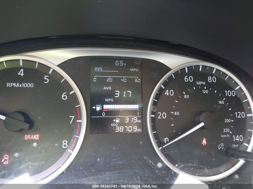 2020 Nissan Versa S 5-Speed Manual Transmission VIN: 3N1CN8BV1LL812245 Lot: 39243741