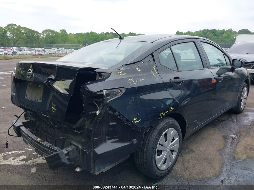 2020 Nissan Versa S 5-Speed Manual Transmission VIN: 3N1CN8BV1LL812245 Lot: 39243741