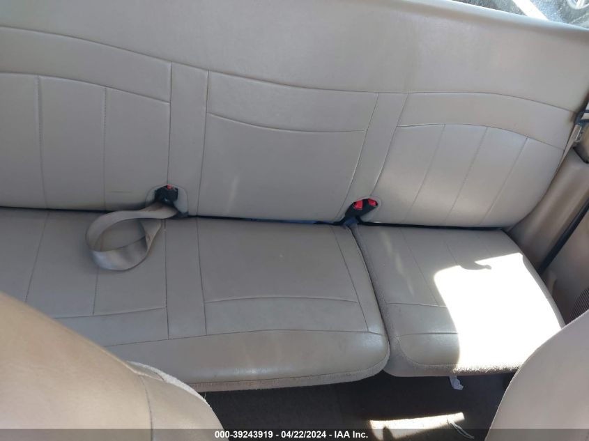 2000 Ford F150 VIN: 1FTRX08L4YKA18034 Lot: 39243919