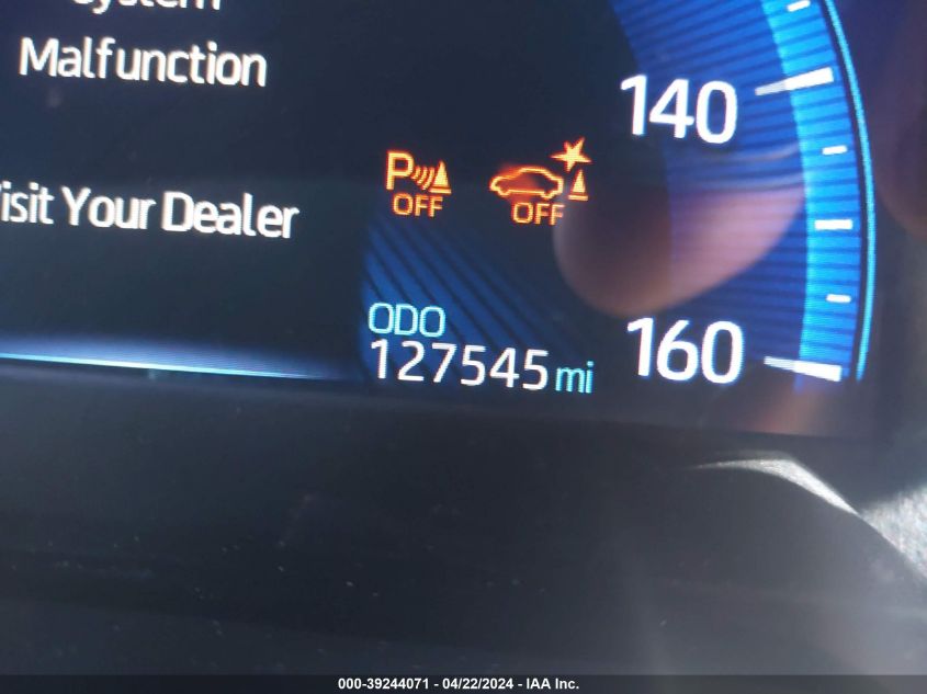 2022 Toyota Corolla Cross Xle VIN: 7MUDAABG4NV007428 Lot: 45643504