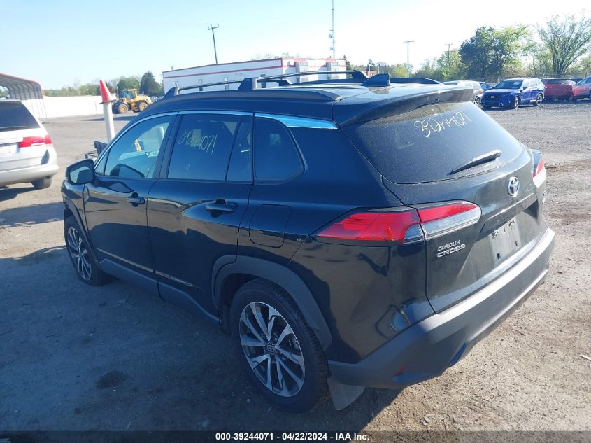 2022 Toyota Corolla Cross Xle VIN: 7MUDAABG4NV007428 Lot: 39244071