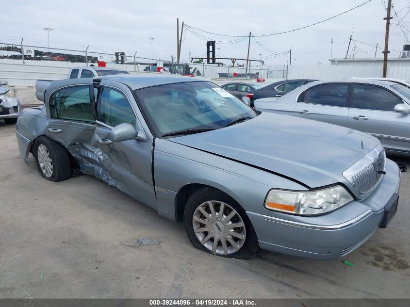 2006 Lincoln Town Car Signature VIN: 1LNHM81W56Y631678 Lot: 39244096