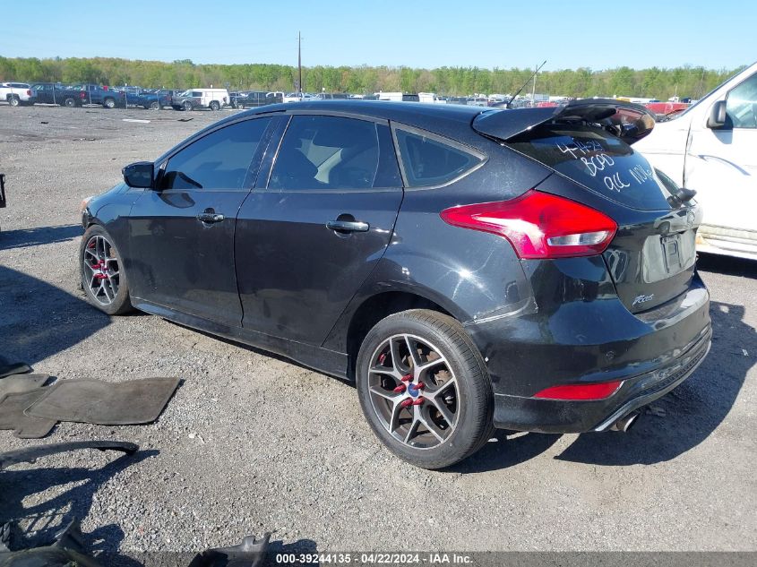 2015 Ford Focus Se VIN: 1FADP3K29FL297604 Lot: 39244135