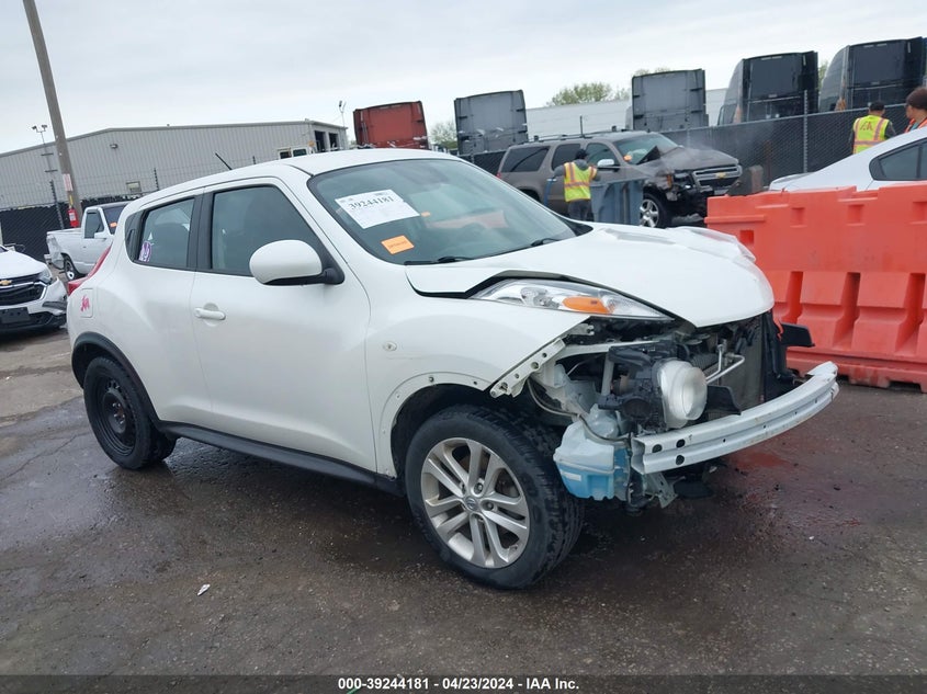 2014 Nissan Juke S VIN: JN8AF5MR4ET357412 Lot: 39244181