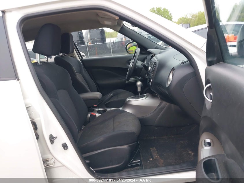 2014 Nissan Juke S VIN: JN8AF5MR4ET357412 Lot: 39244181