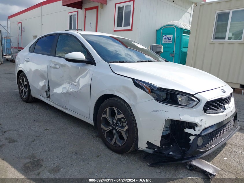 2021 KIA FORTE  (VIN: 3KPF24AD0ME352070)