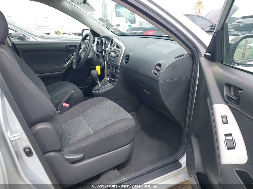 2008 Toyota Matrix VIN: 2T1KR32E28C708406 Lot: 39244381