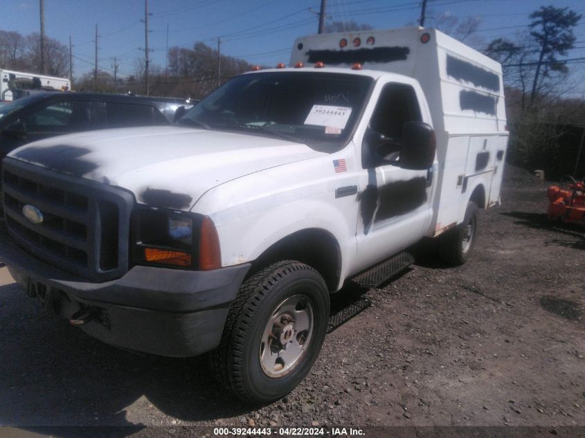 2007 Ford F-350 Xl/Xlt VIN: 1FDWF31547EA25948 Lot: 39235810