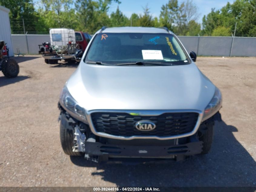 2019 Kia Sorento 3.3L S VIN: 5XYPG4A53KG594303 Lot: 39244516