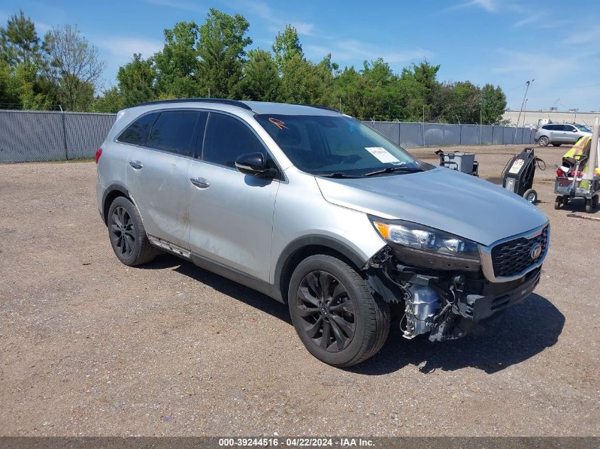 2019 Kia Sorento 3.3L S VIN: 5XYPG4A53KG594303 Lot: 39244516