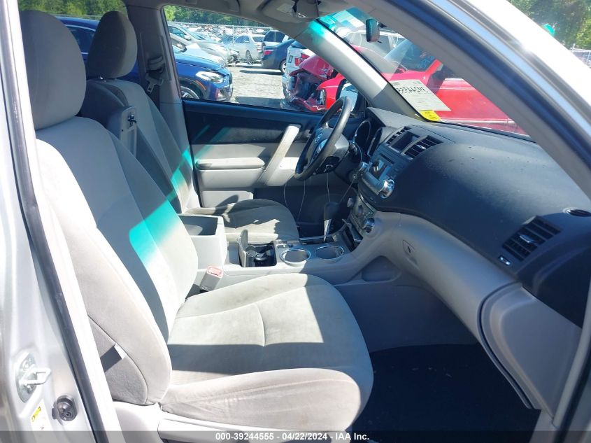 2012 Toyota Highlander Base V6 VIN: 5TDZK3EH0CS088244 Lot: 39244555