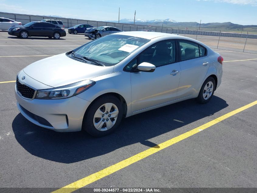 2017 Kia Forte Lx VIN: 3KPFK4A79HE082255 Lot: 39244577