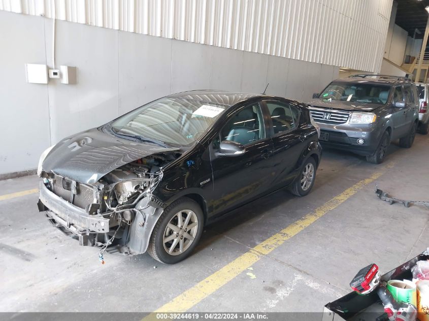 2013 Toyota Prius C Four VIN: JTDKDTB32D1533909 Lot: 39244619