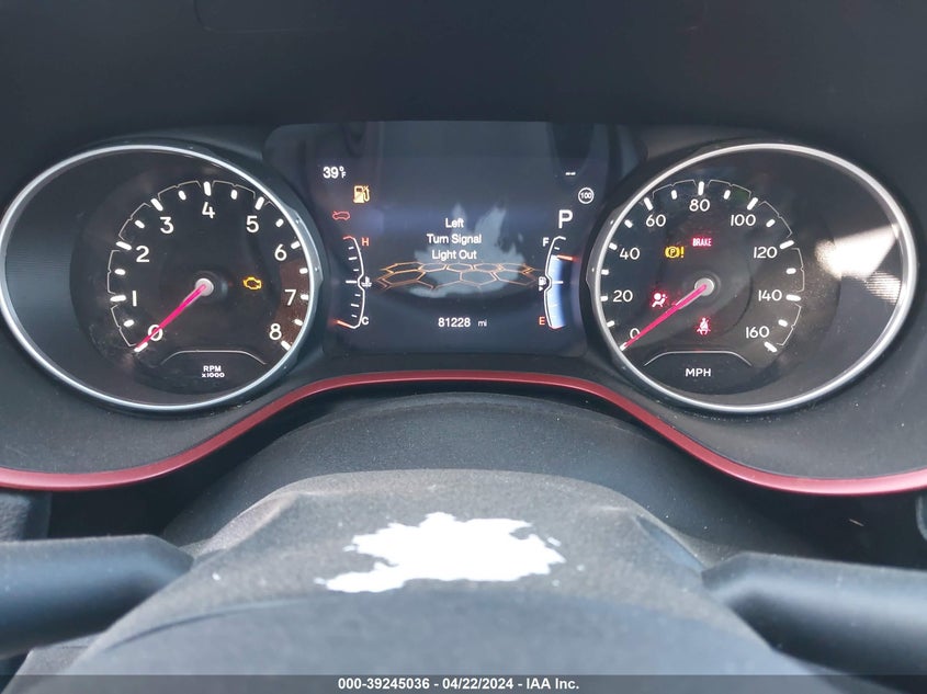 VIN 3C4NJDDB8LT122165 2020 JEEP COMPASS TRAILHAWK