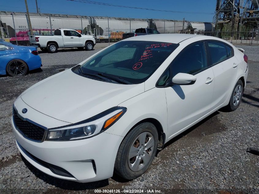 2017 Kia Forte Lx VIN: 3KPFK4A77HE049061 Lot: 39245126