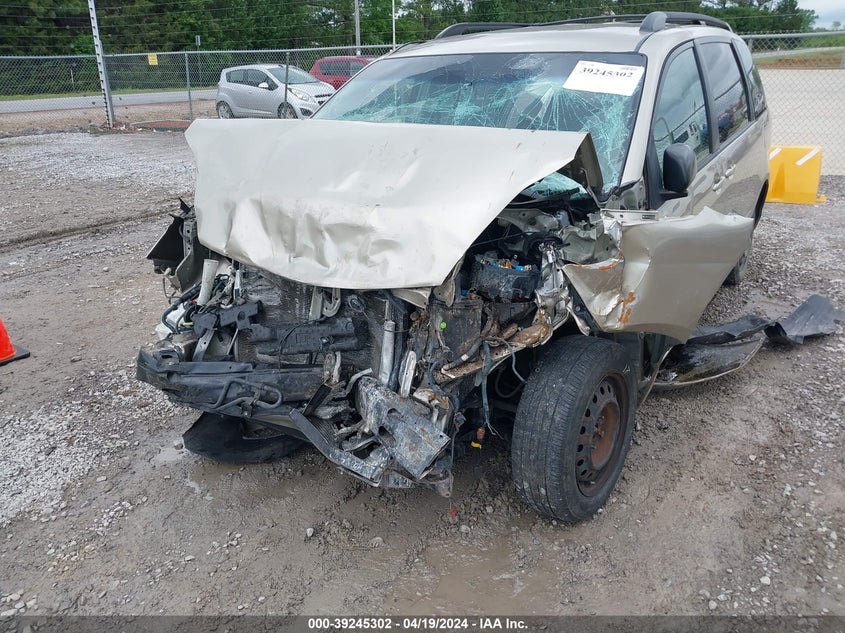 2010 Toyota Sienna Le VIN: 5TDKK4CC4AS341366 Lot: 39245302
