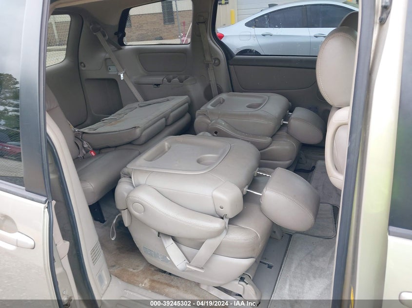 2010 Toyota Sienna Le VIN: 5TDKK4CC4AS341366 Lot: 39245302