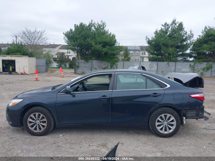 2015 Toyota Camry Le VIN: 4T1BF1FK6FU898400 Lot: 39245332