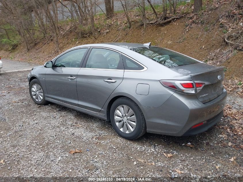 2017 Hyundai Sonata Hybrid Se VIN: KMHE24L14HA060425 Lot: 39245333