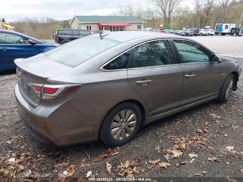 2017 Hyundai Sonata Hybrid Se VIN: KMHE24L14HA060425 Lot: 39245333