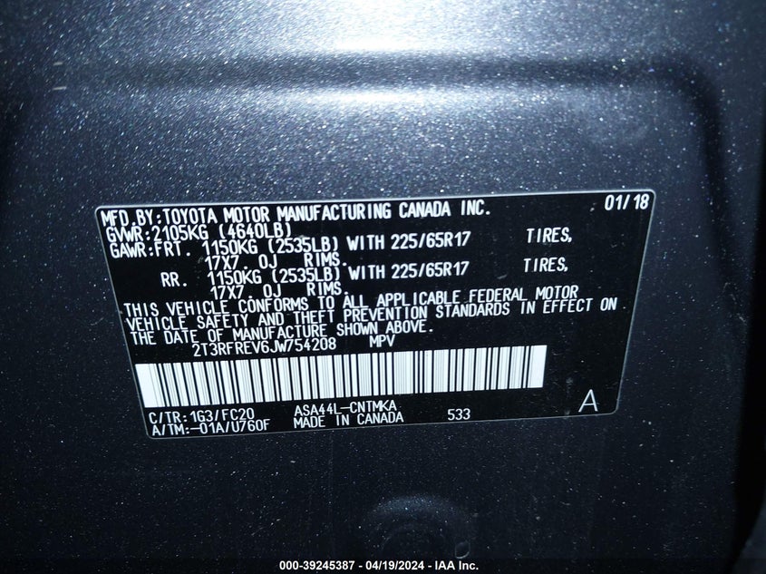VIN 2T3RFREV6JW754208 2018 TOYOTA RAV4 XLE