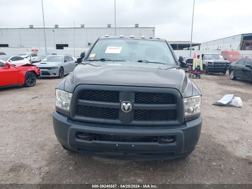 2017 Ram 3500 Tradesman 4X2 8' Box VIN: 3C63RPGL6HG696728 Lot: 39245557