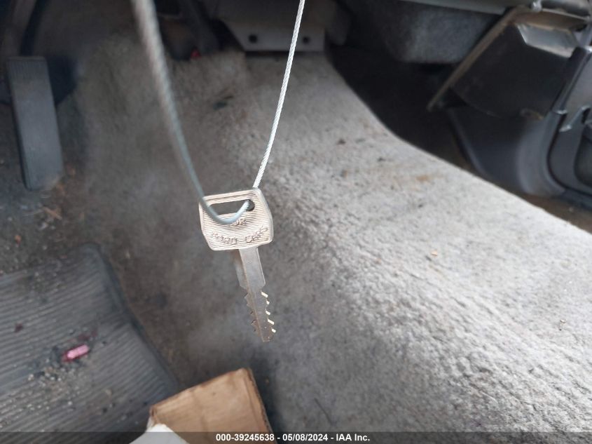 1992 Ford Ranger VIN: 1FTCR10U8NUC34513 Lot: 39245638