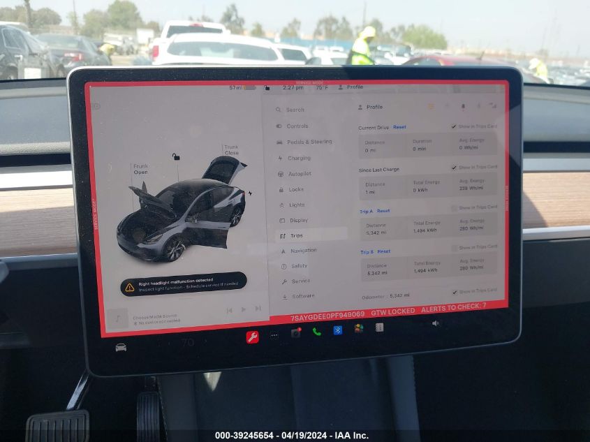 7SAYGDEE0PF949069 2023 TESLA MODEL Y - Image 19