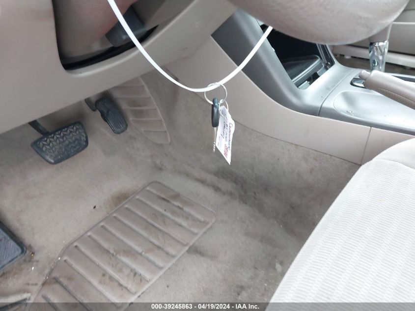 2005 Toyota Camry Le V6 VIN: 4T1BF32KX5U601418 Lot: 39245863