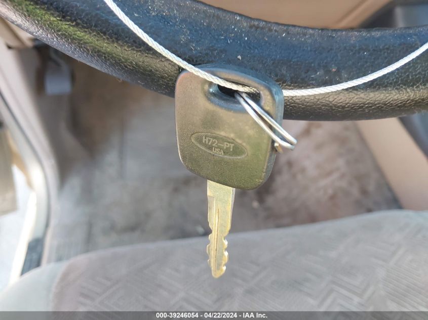 2000 Ford Explorer Xlt VIN: 1FMZU63E5YZC03605 Lot: 39246054