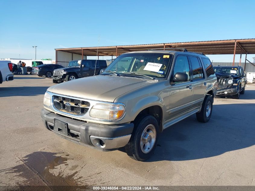 2000 Ford Explorer Xlt VIN: 1FMZU63E5YZC03605 Lot: 39246054