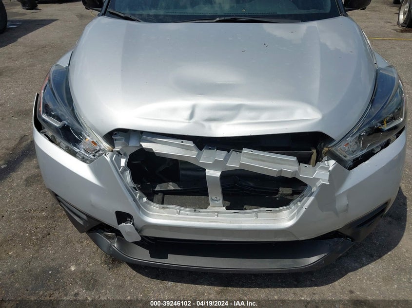 VIN 3N1CP5CU9KL530822 2019 NISSAN KICKS SR
