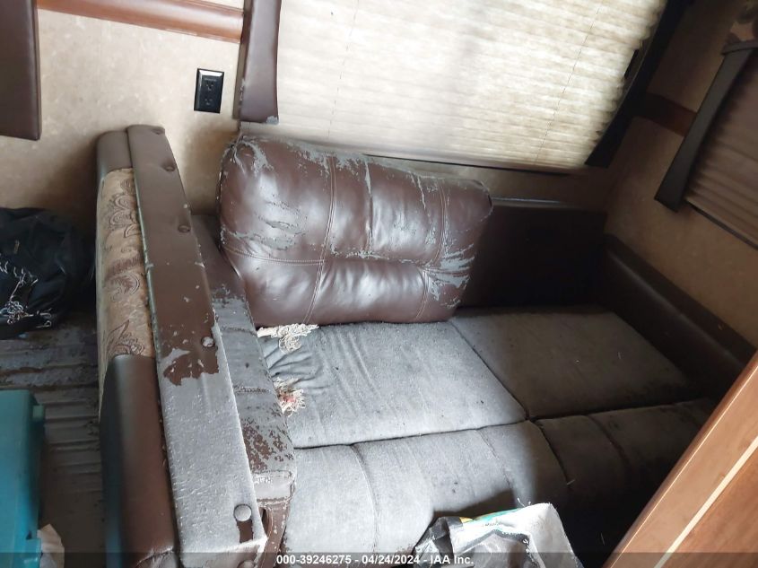 2014 Crossroads Other VIN: 4V0TC3323EB024684 Lot: 39219162