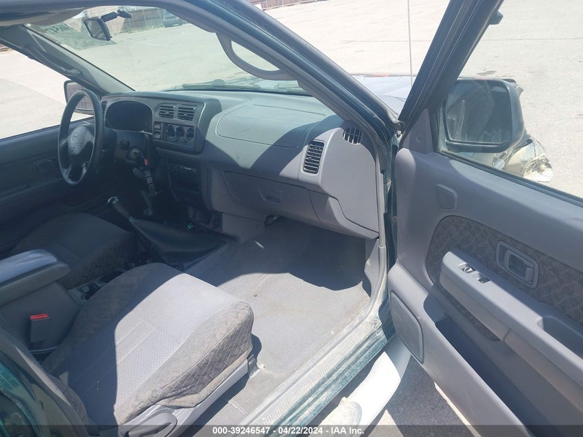 2000 Nissan Xterra Se/Xe VIN: 5N1ED28Y3YC606673 Lot: 39246547