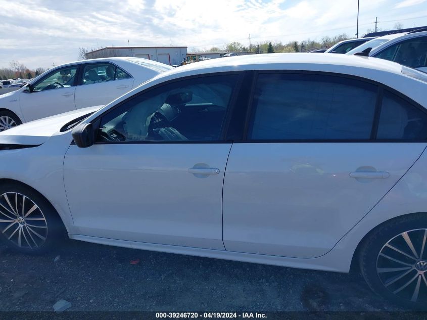 2016 Volkswagen Jetta 1.8T Sport VIN: 3VWD17AJ2GM347820 Lot: 39246720