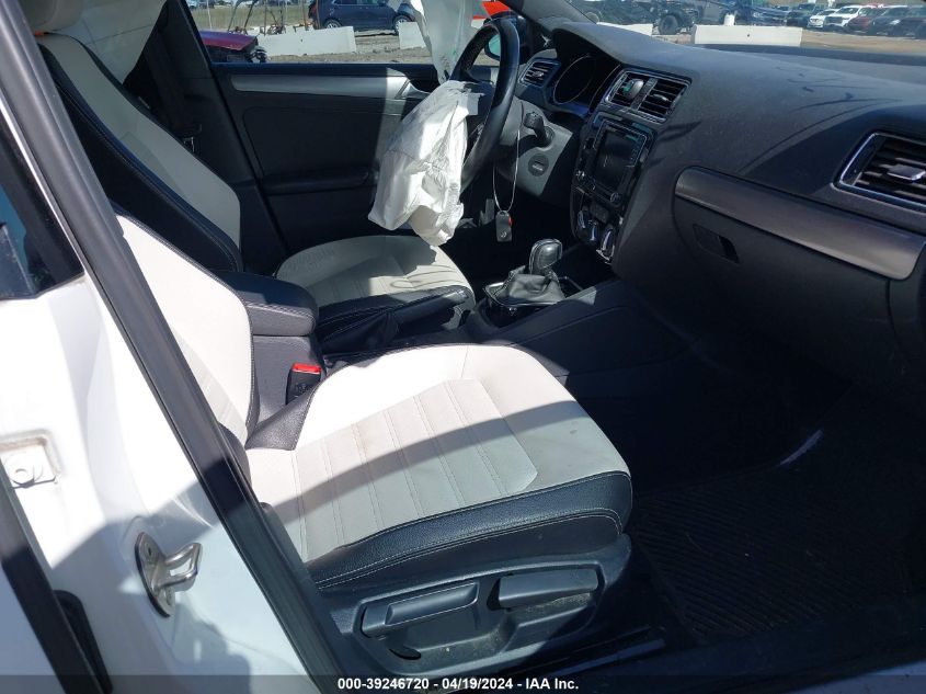 2016 Volkswagen Jetta 1.8T Sport VIN: 3VWD17AJ2GM347820 Lot: 39246720