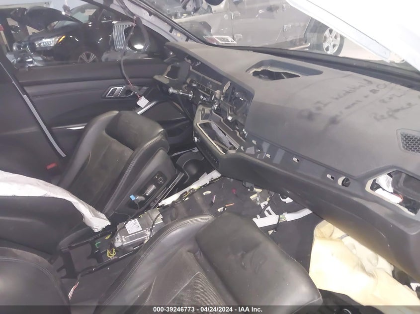 2021 BMW M3 Competition VIN: WBS33AY0XMFL37866 Lot: 39246773